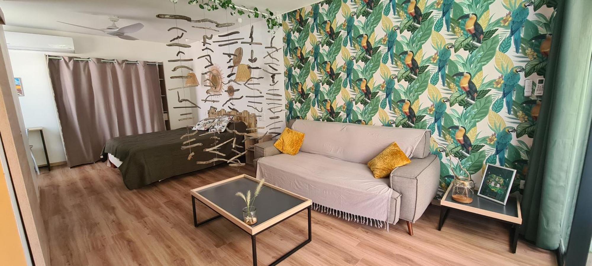 Coquet Appartement A 50 M Du Lagon L'Etang-Sale ภายนอก รูปภาพ